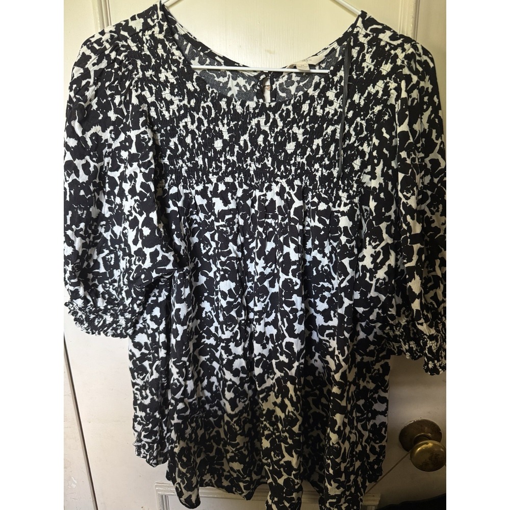 Terra & Sky 1x Women's Mid Sleeve Blouse Black And White